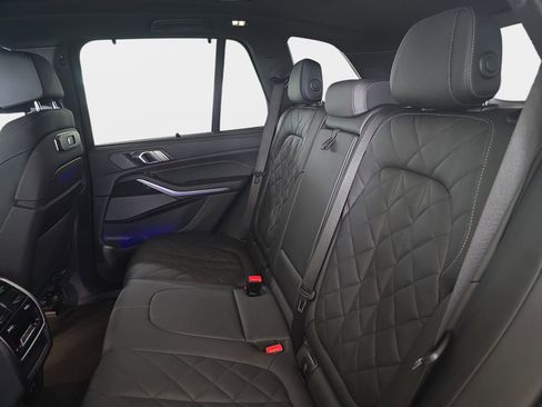 Used 2024 BMW X5 M60i image 14