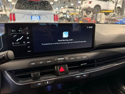 Certified 2025 Kia K4 GT-Line Turbo image 18