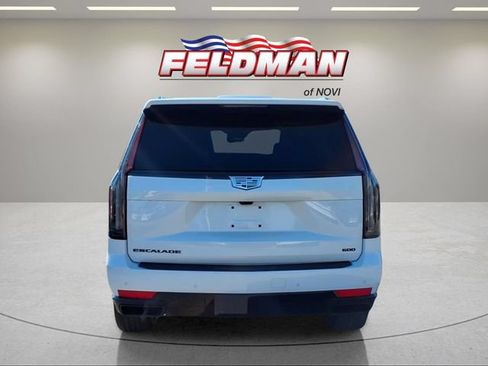 Used 2023 Cadillac Escalade Sport w/ LPO, ONYX Package AWD/4WD image 4