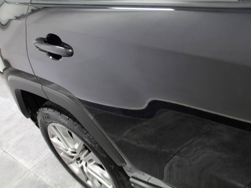 Used 2019 Toyota RAV4 XLE Premium w/ All Weather Liner Package AWD/4WD image 38