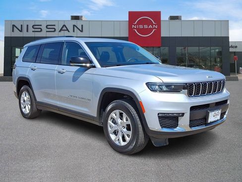 Used 2023 Jeep Grand Cherokee L Limited AWD/4WD image 1