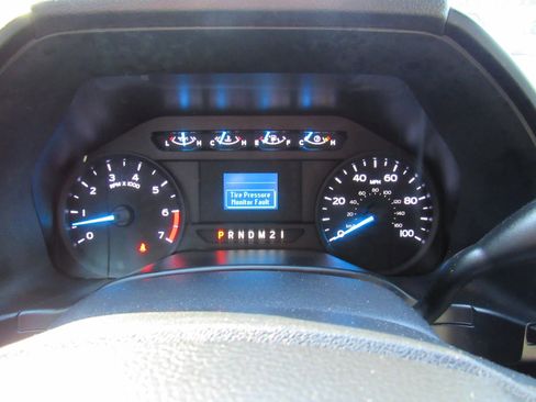 Used 2017 Ford F250 XL w/ Power Equipment Group image 14