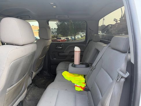 Used 2015 Chevrolet Silverado 3500 W/T AWD/4WD image 6