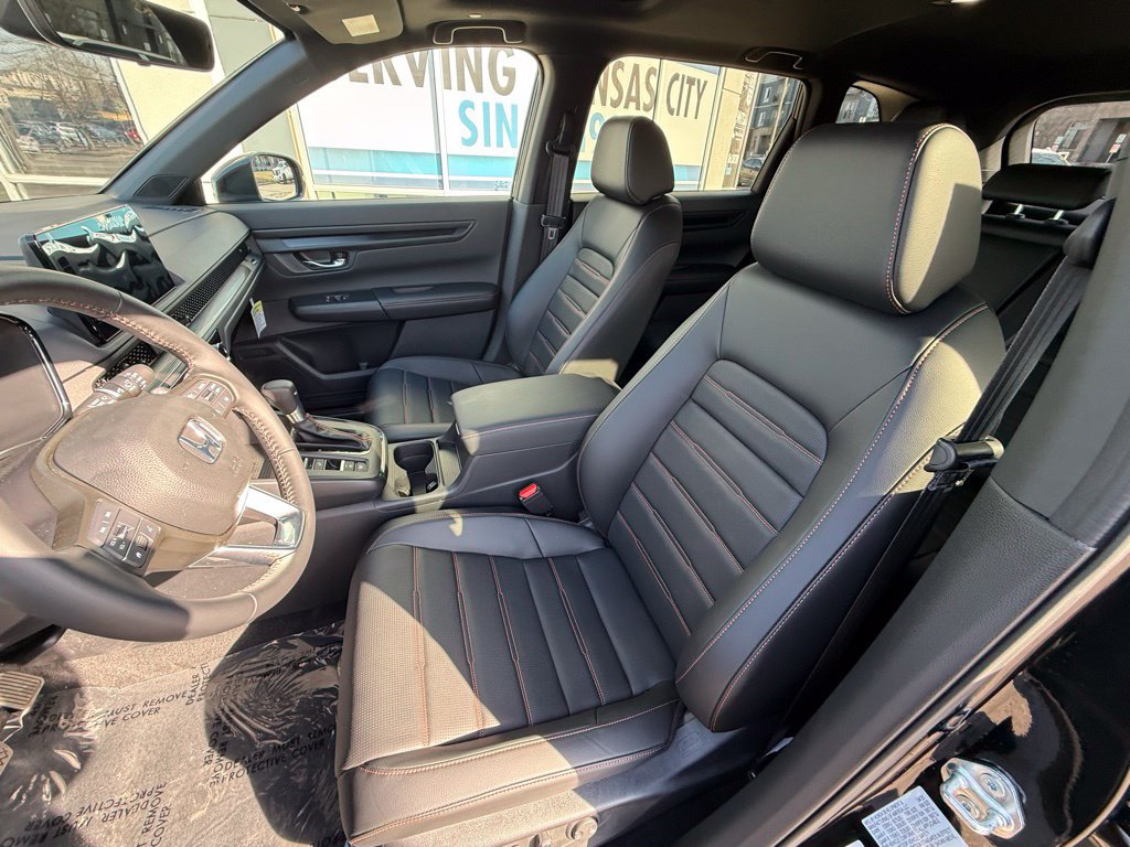 Used 2025 Honda CR-V Sport-L image 8