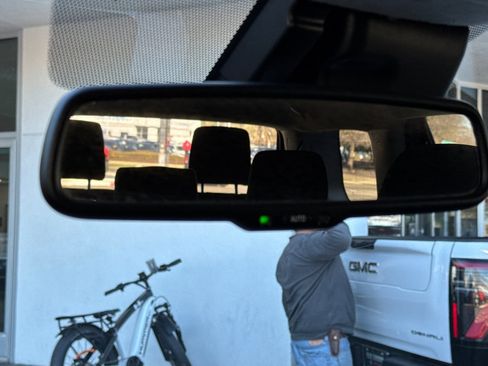 Used 2022 Toyota 4Runner SR5 image 24