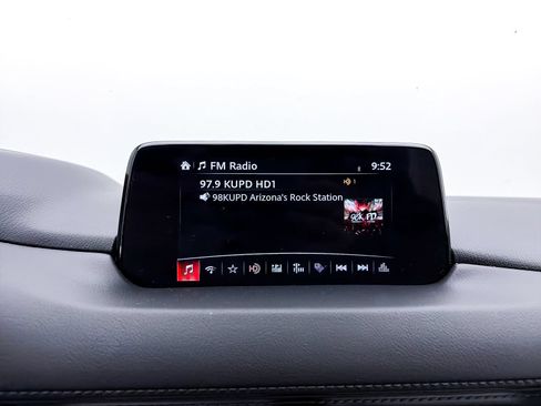 Used 2020 MAZDA CX-5 Touring FWD image 22