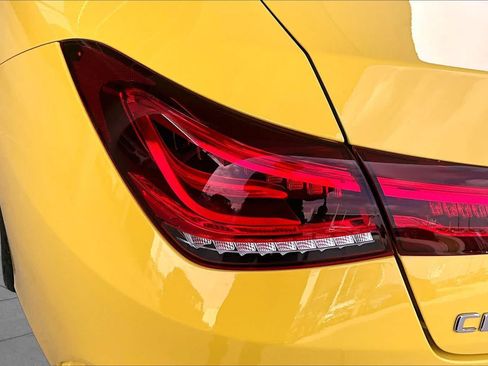 Used 2023 Mercedes-Benz CLA 250 image 25