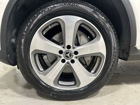 Certified 2022 Mercedes-Benz GLC 300 4MATIC image 23