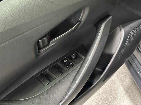 Certified 2025 Toyota Corolla LE FWD image 15