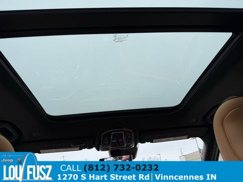 Used 2024 Jeep Grand Cherokee L Summit image 16