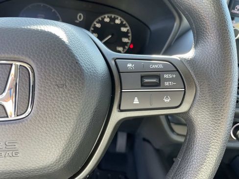 New 2026 Honda HR-V LX image 14