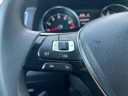 Used 2017 Volkswagen Passat 1.8T S FWD image 15