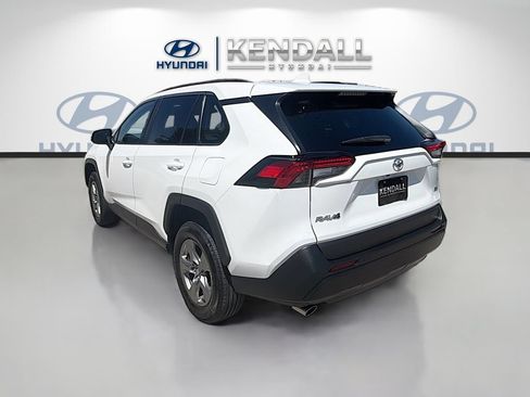 Used 2024 Toyota RAV4 XLE FWD image 4