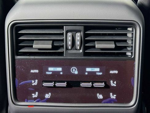 New 2026 Porsche Cayenne image 26