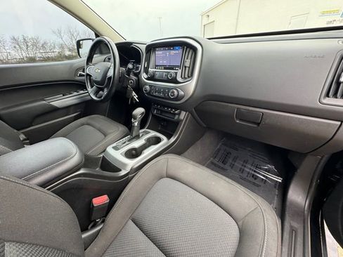 Used 2022 Chevrolet Colorado LT w/ Safety Package image 31