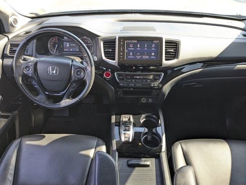 Used 2020 Honda Ridgeline RTL-E image 16
