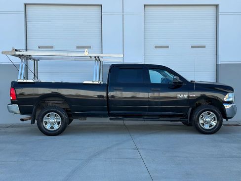 Used 2014 RAM 2500 Tradesman w/ Chrome Appearance Group AWD/4WD image 6