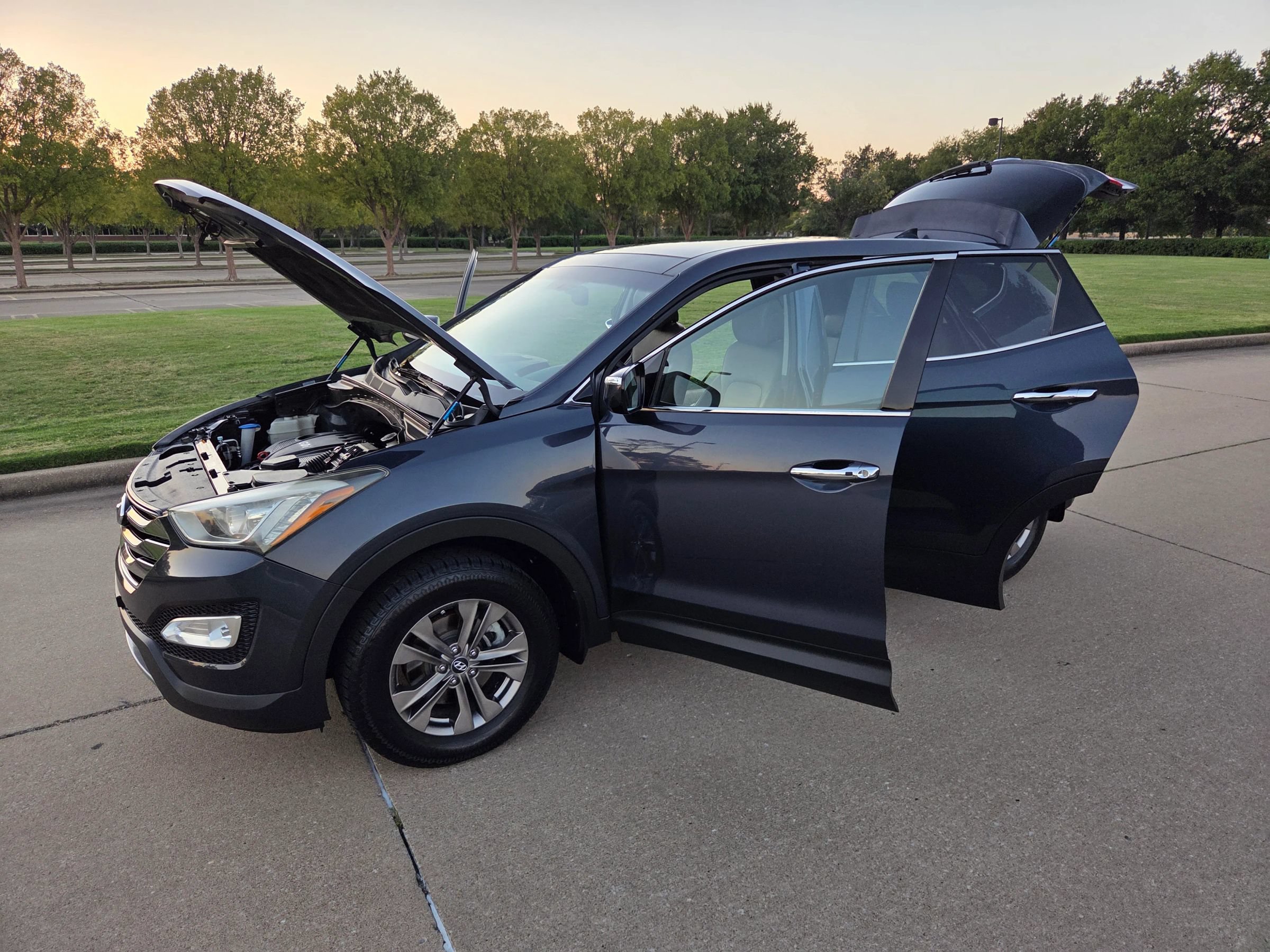 Used 2013 Hyundai Santa Fe Sport FWD image 36