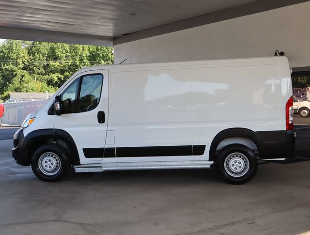 Used 2025 RAM ProMaster 2500 w/ U-Haul Equipment Group FWD image 2