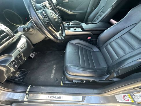 Used 2017 Lexus IS 200t F Sport w/ F Sport Package RWD image 19