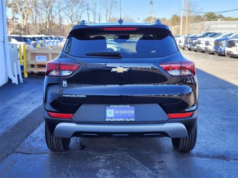 Used 2023 Chevrolet TrailBlazer LT image 4