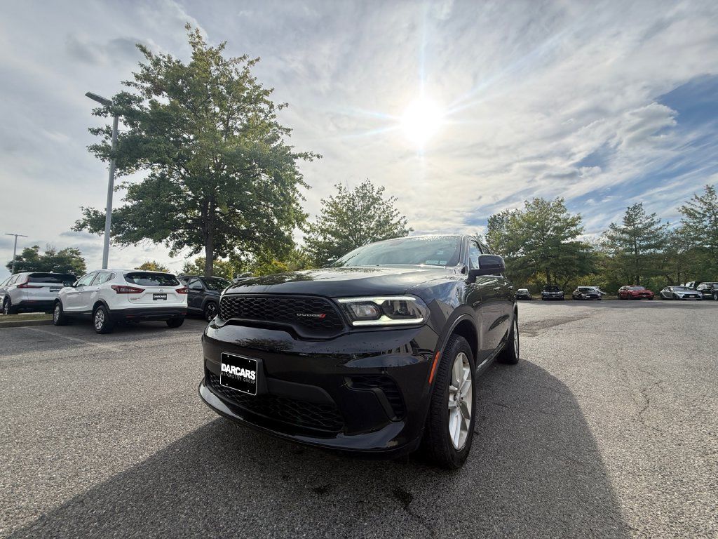 Used 2025 Dodge Durango GT AWD/4WD image 32