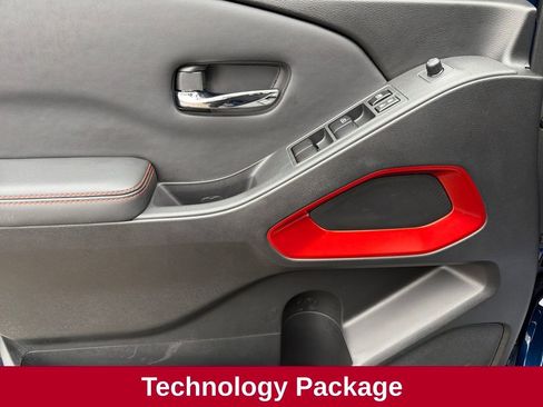 Used 2023 Nissan Frontier PRO-4X w/ Pro Convenience Package image 12