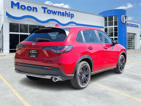 New 2026 Honda HR-V Sport image 4