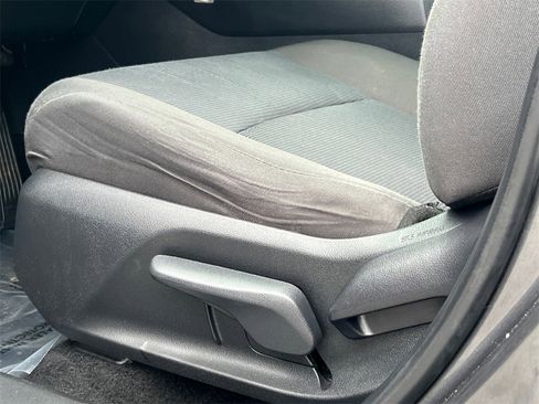 Used 2023 Toyota RAV4 LE image 16