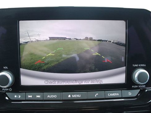 Used 2024 Nissan Pathfinder SV FWD image 35