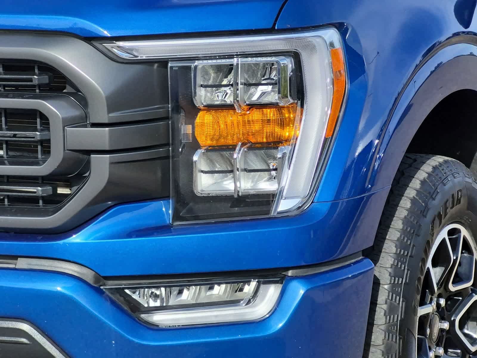 Used 2023 Ford F150 XLT w/ Equipment Group 302A High AWD/4WD image 11