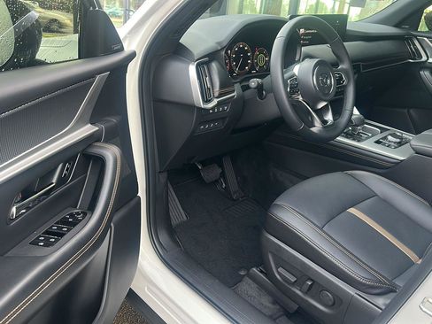 Used 2026 MAZDA CX-70 3.3 Turbo w/ Premium Plus Pkg image 4