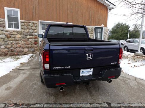 Certified 2023 Honda Ridgeline RTL image 5