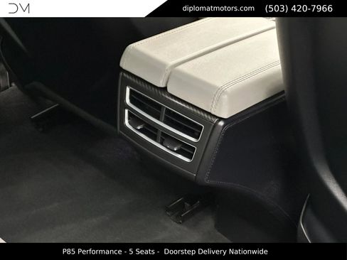 Used 2013 Tesla Model S Performance RWD image 22