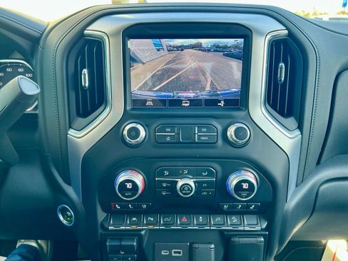 Used 2022 GMC Sierra 1500 SLT w/ SLT Premium Plus Package image 15