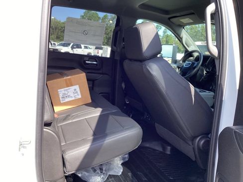 New 2025 GMC Sierra 3500 Pro w/ Convenience Package AWD/4WD image 15
