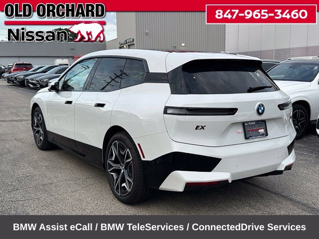 Used 2023 BMW iX M60 AWD/4WD image 9