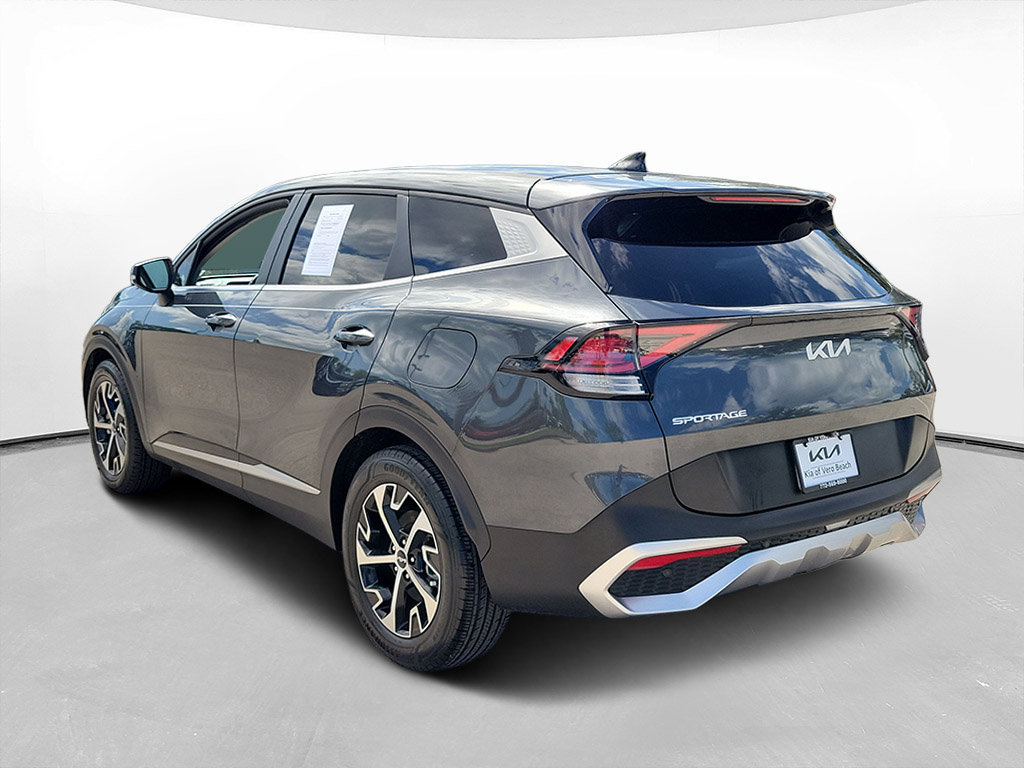 Certified 2024 Kia Sportage EX FWD image 6