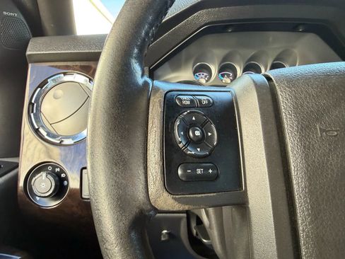 Used 2015 Ford F250 Platinum w/ Snow Plow Prep Package image 21