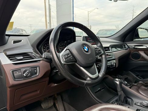 Used 2018 BMW X1 sDrive28i image 10