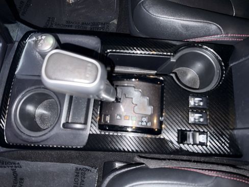 Used 2019 Toyota 4Runner TRD Off-Road Premium image 15