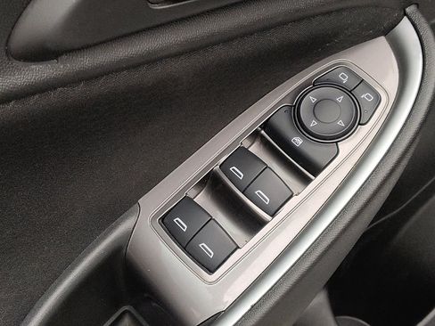 Used 2024 Chevrolet Malibu LS FWD image 27