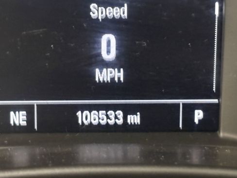 Used 2018 Chevrolet Equinox LS AWD/4WD image 32