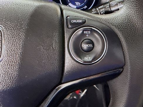 Used 2022 Honda HR-V LX image 15