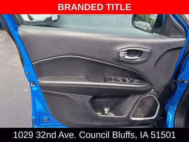 Used 2018 Jeep Compass Limited w/ Navigation Group AWD/4WD image 18