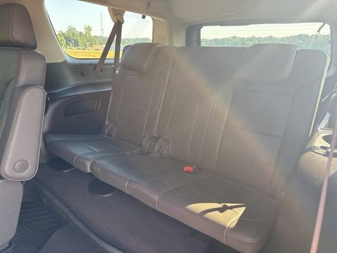 Used 2020 GMC Yukon XL Denali w/ Denali Ultimate Package image 13