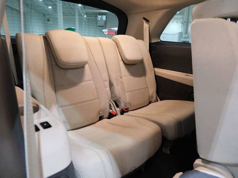 Used 2020 Mercedes-Benz GLS 450 4MATIC image 31