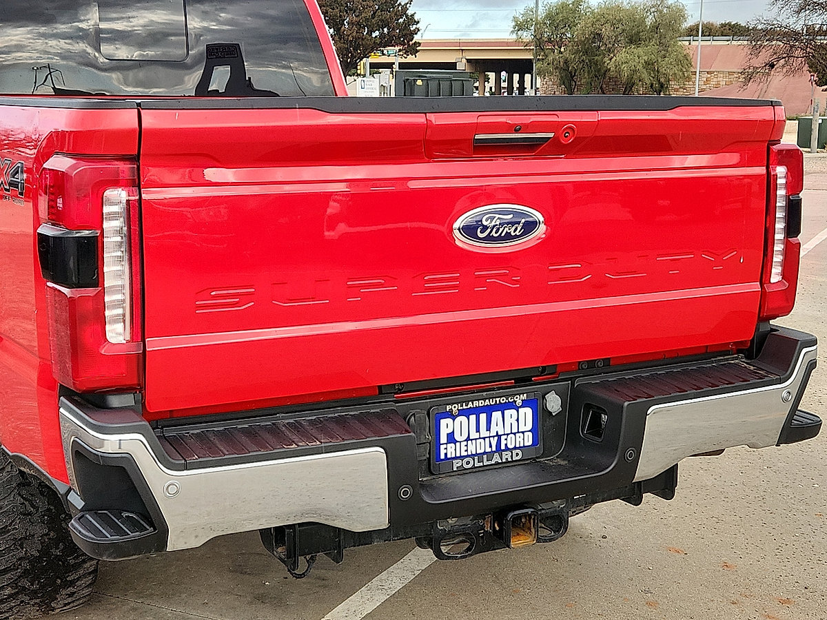 Used 2023 Ford F350 Lariat w/ Lariat Ultimate Package AWD/4WD image 13