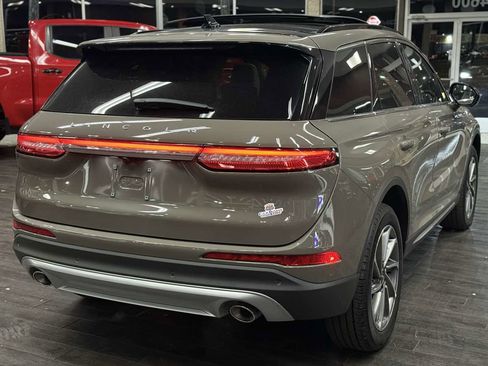 Used 2025 Lincoln Corsair AWD w/ Equipment Group 101A image 19