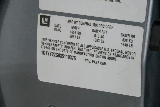 Used 2003 Chevrolet Corvette Coupe w/ Preferred Equipment Group RWD image 48